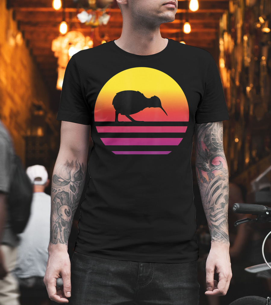 Retro Sunset Kiwi Silhouette New Zealand Pacific T-Shirt