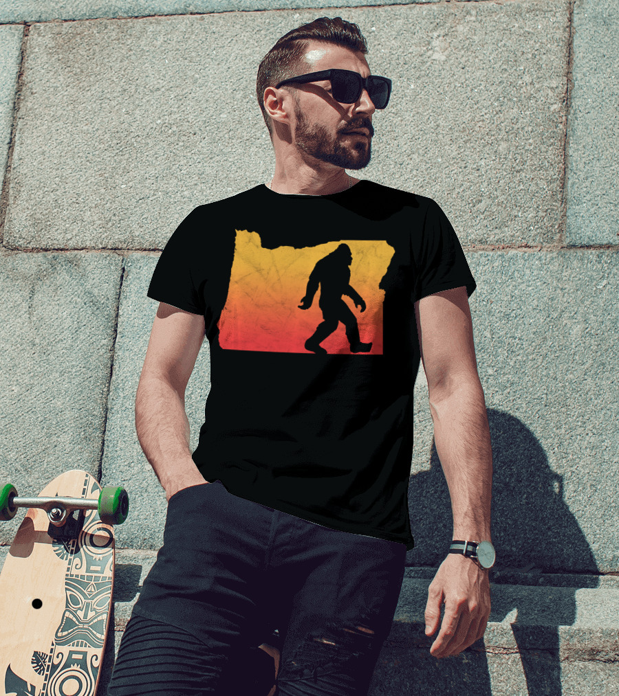 Retro Bigfoot Believer Vintage State Of Oregon Sunset T-Shirt