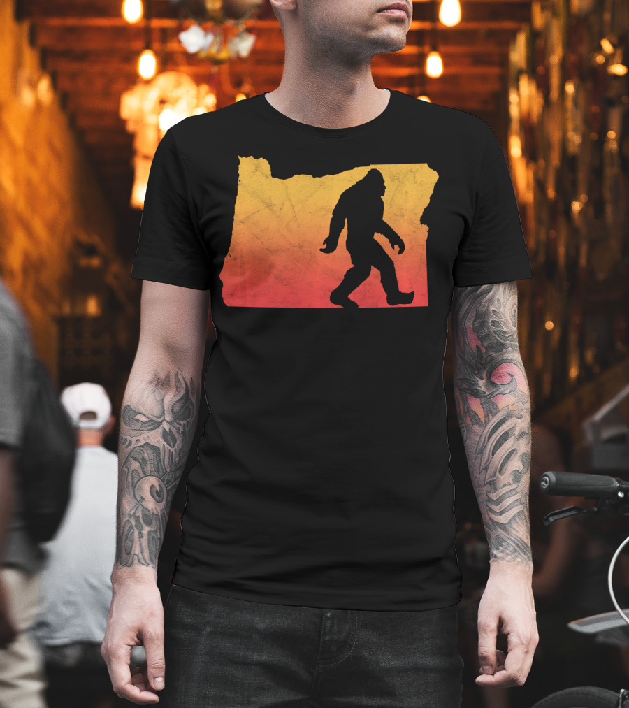 Retro Bigfoot Believer Vintage State Of Oregon Sunset T-Shirt