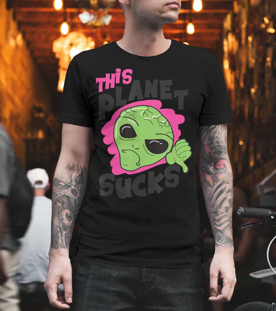Green Alien Head Face This Planet Sucks Thumbs Down T-Shirt