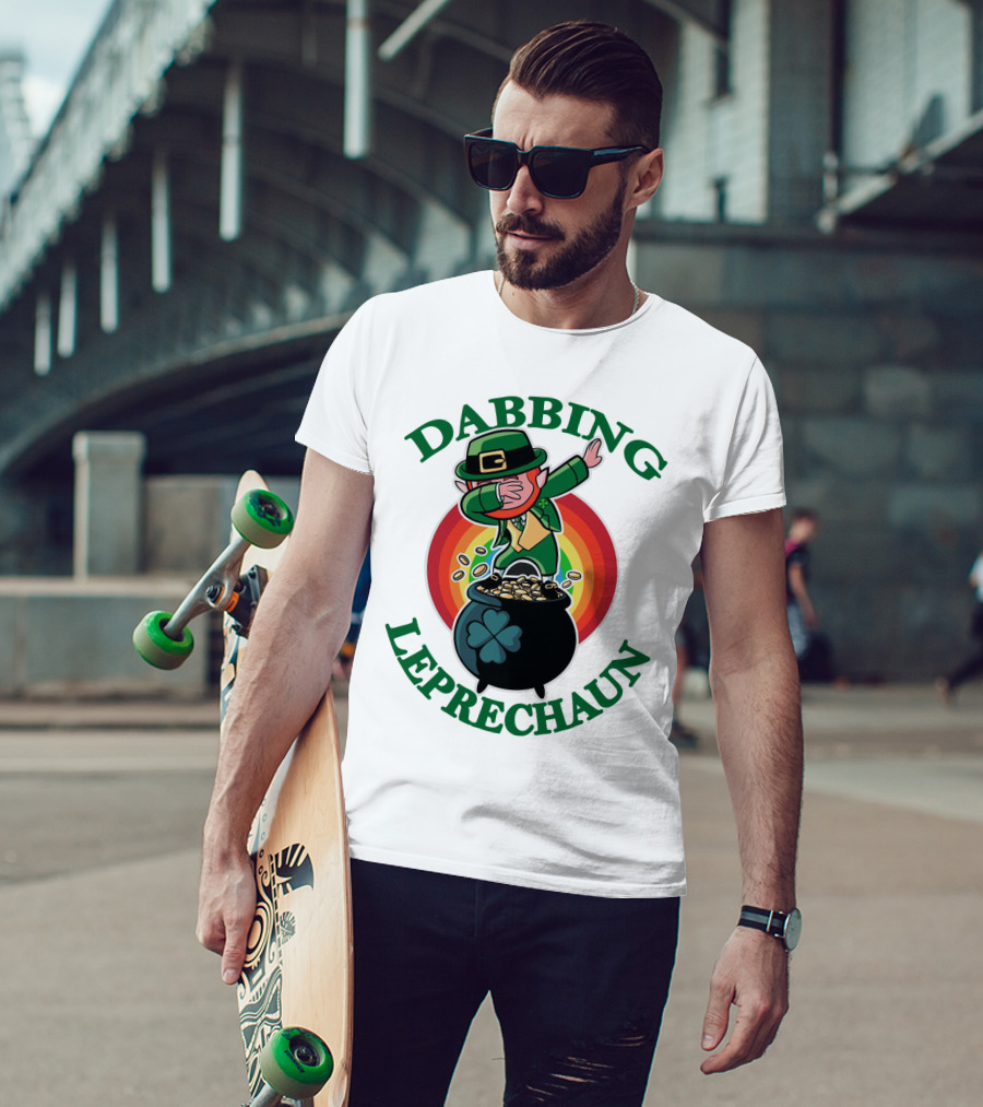 Dabbing Leprechaun Pot Of Gold St. Patrick's Day Rainbow T-Shirt
