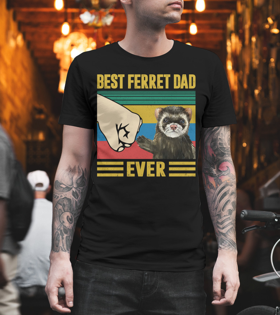 Best Ferret Dad Ever Fist Bump Vintage Stripes T-Shirt