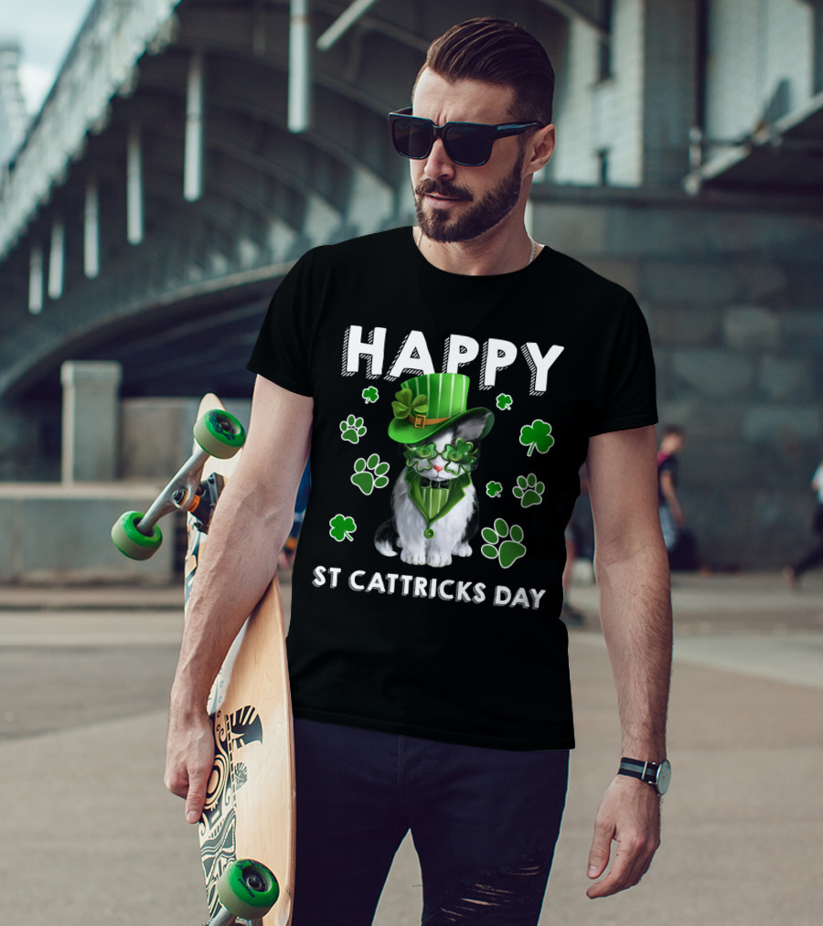 Happy St Cattrick's Day Funny Cats Shamrock T-Shirt