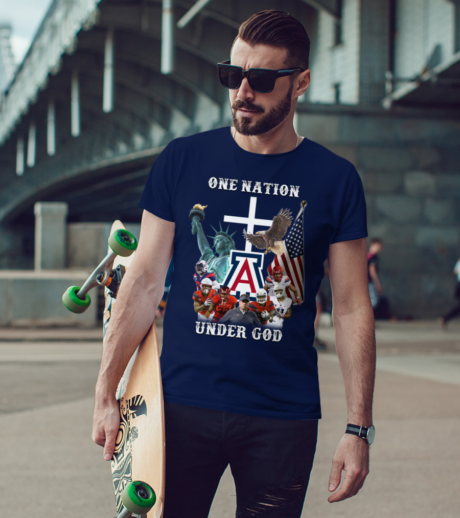 One Nation Under God Coach With Statue Of Liberty, Flag, Eagle, And Football Players T-Shirt