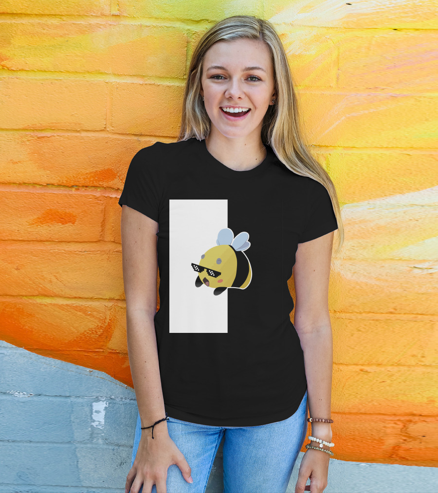 Tubbo And Ranboo Cool Bee Sunglasses Black And White Background T-Shirt