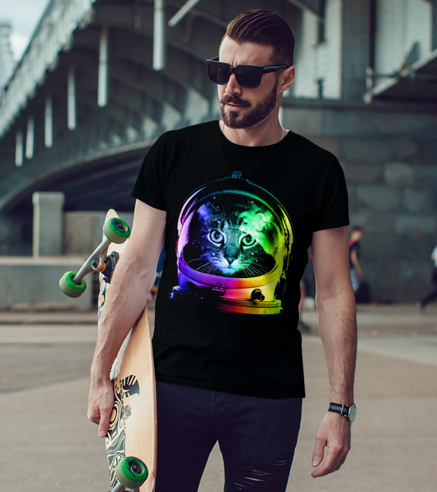 Astronaut Cat Classic Funny Cat In Space Helmet With Rainbow Glow T-Shirt