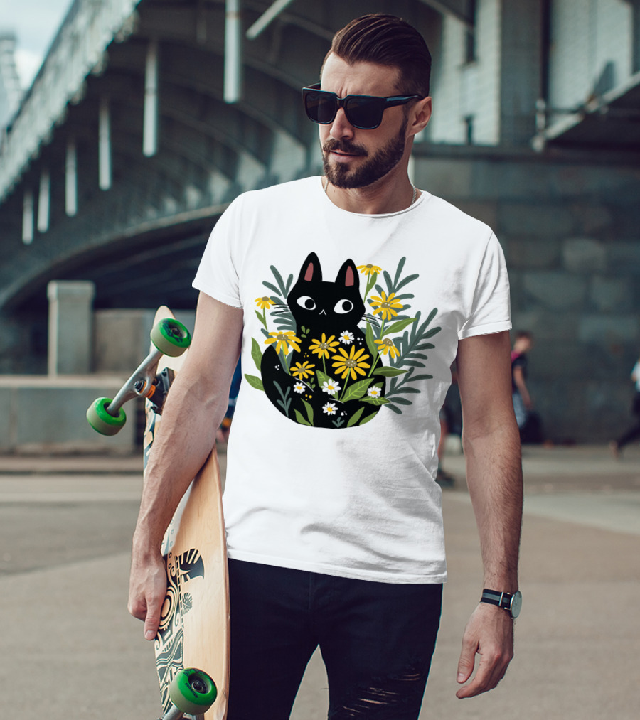 Black Cat With Flowers Essential Cute Funny Cat Illustration Floral T-Shirt