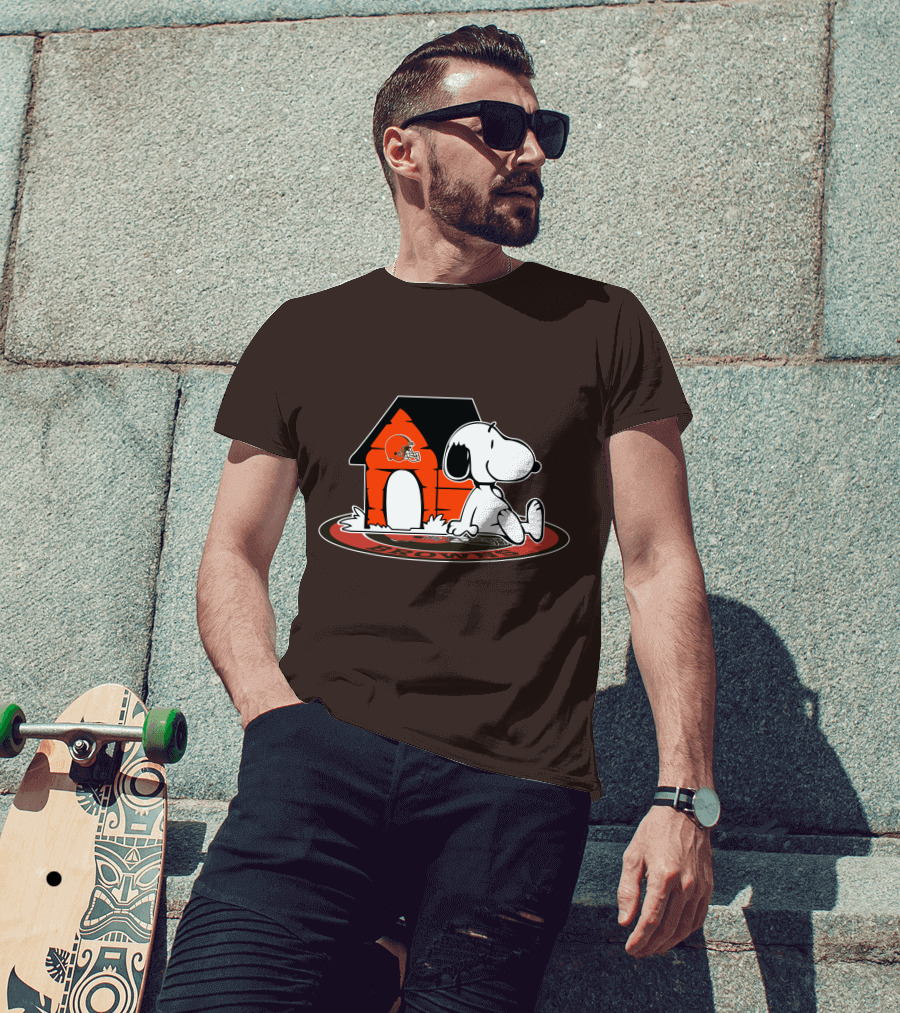 Cleveland Browns Football Fan Snoopy Now And Forever T-Shirt