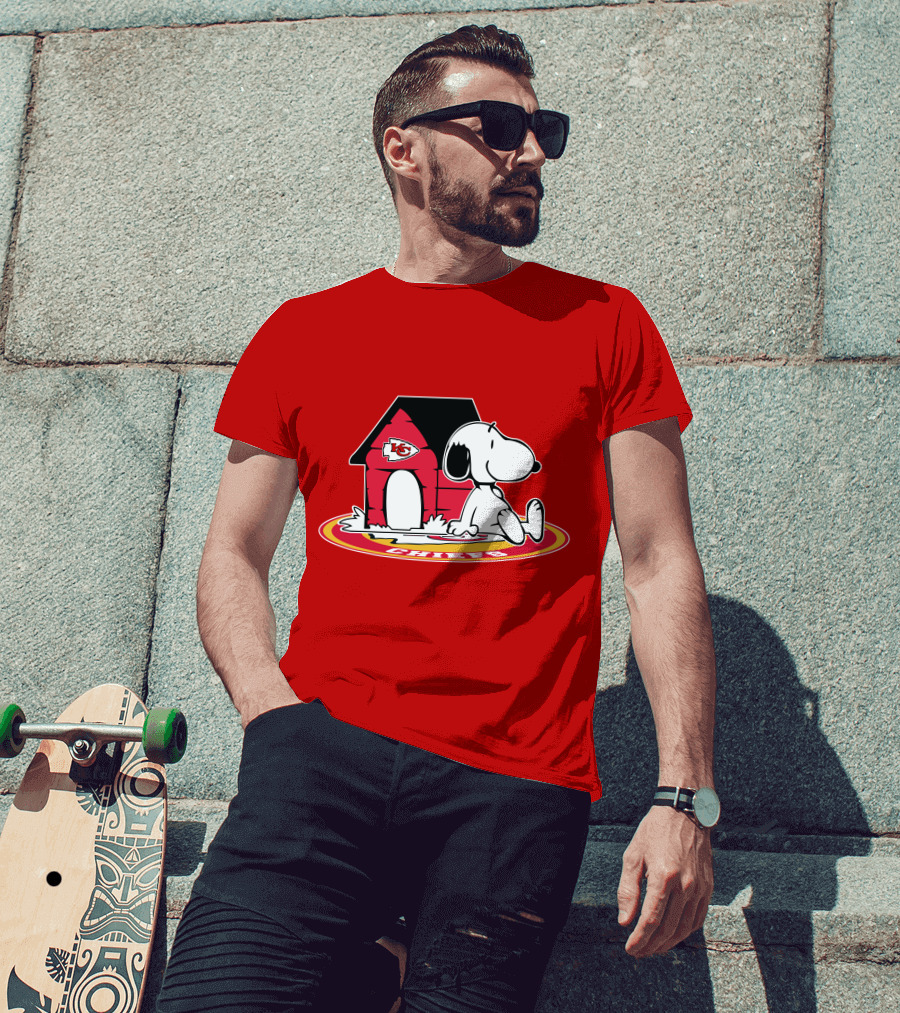 Kansas City Chiefs Snoopy Fan Now And Forever T-Shirt