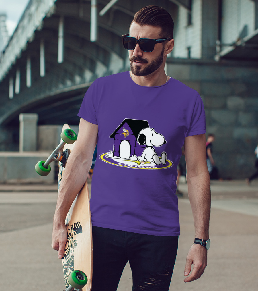Snoopy Minnesota Vikings Football Fan Now And Forever T-Shirt