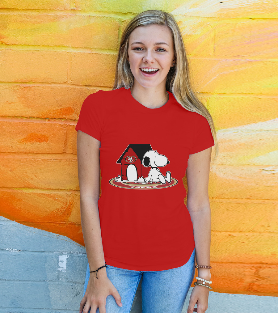 San Francisco 49ers Snoopy Fan Forever T-Shirt