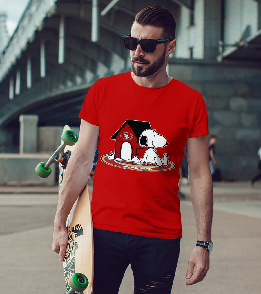 San Francisco 49ers Snoopy Fan Forever T-Shirt