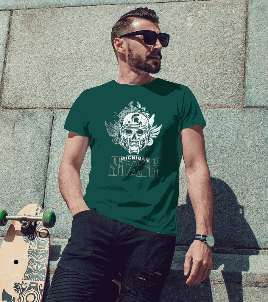 Michigan State Spartans Skull Helmet T-Shirt