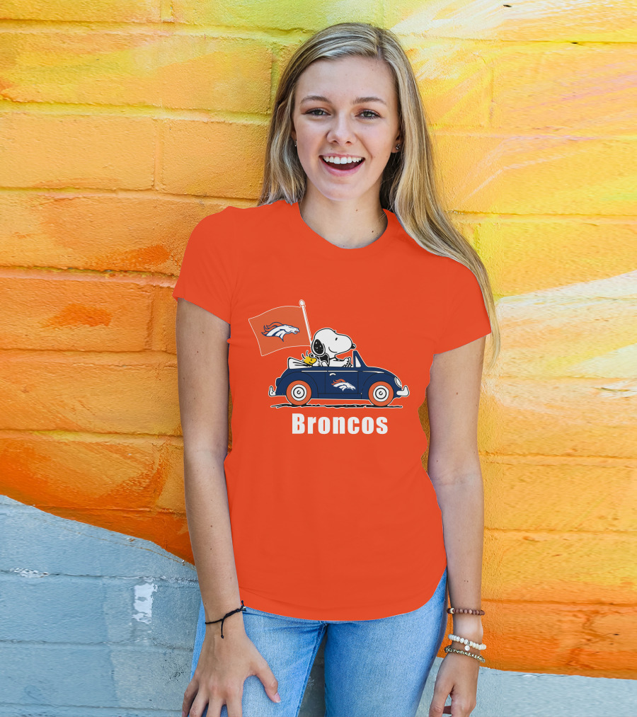 Denver Broncos Snoopy Car Broncos Flag T-Shirt
