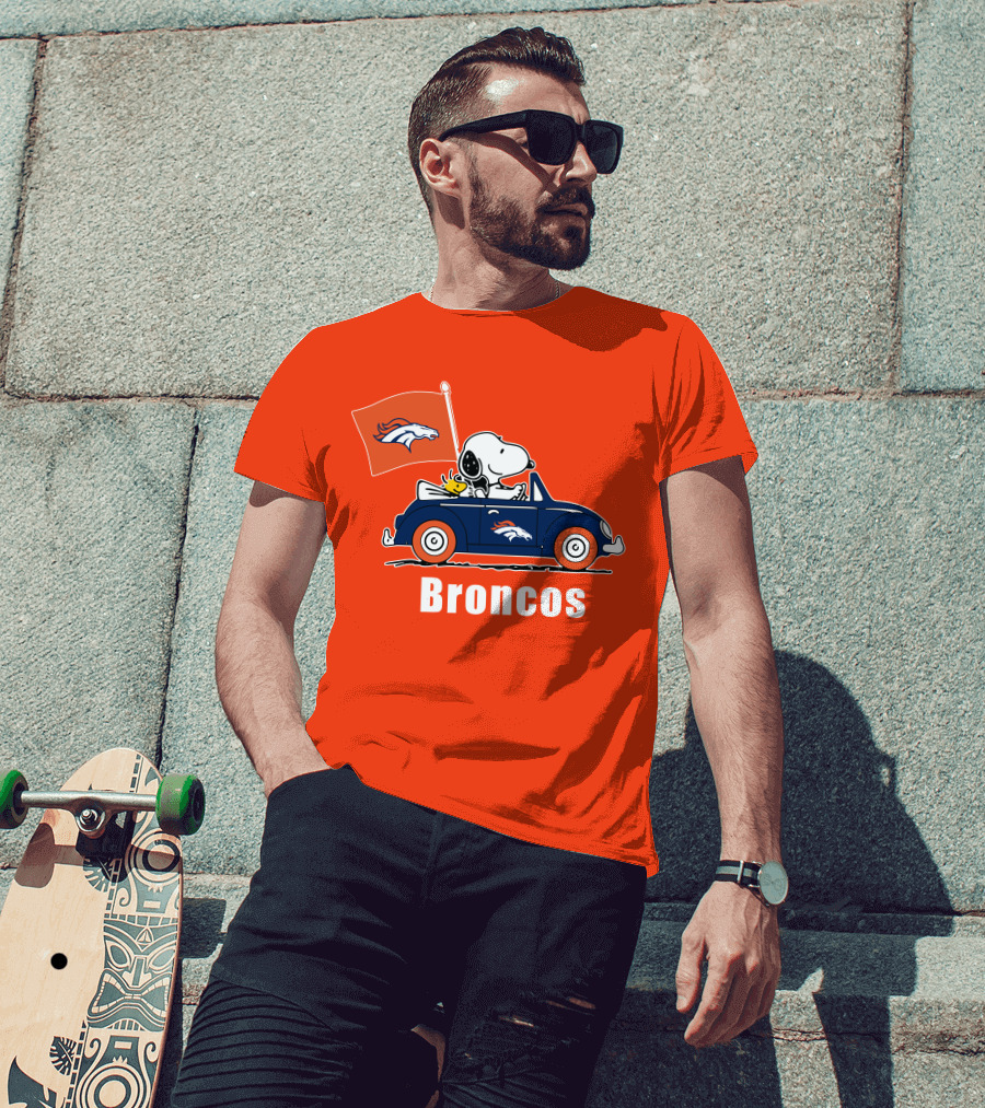 Denver Broncos Snoopy Car Broncos Flag T-Shirt