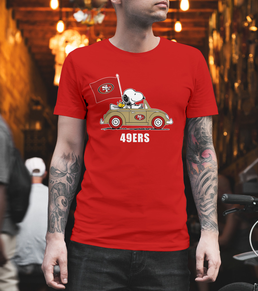 San Francisco 49ers Snoopy Driving Car With Sf Flag T-Shirt