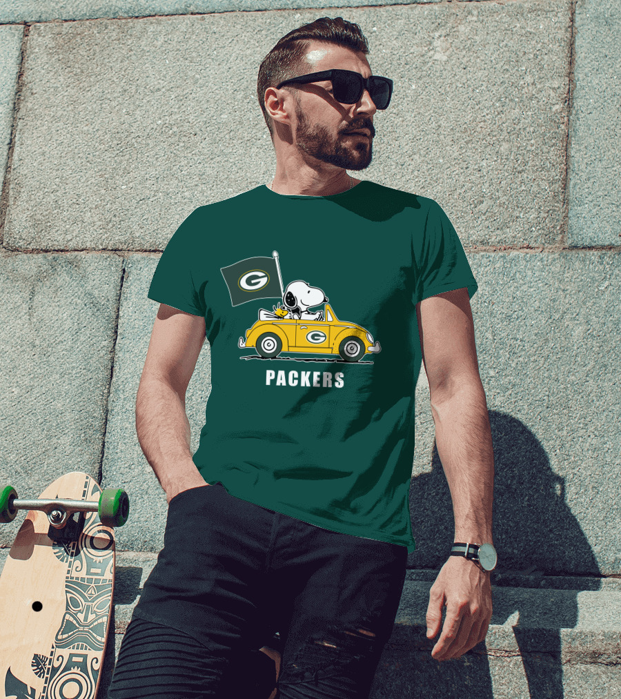 Green Bay Packers Snoopy Driving Car T-Shirt