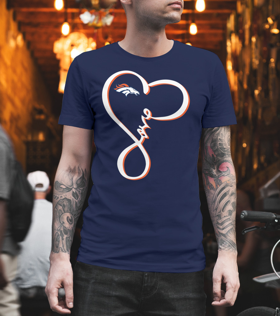 Love Heart Denver Broncos T-Shirt