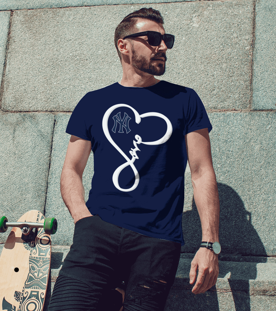 Yankees Love Heart T-Shirt