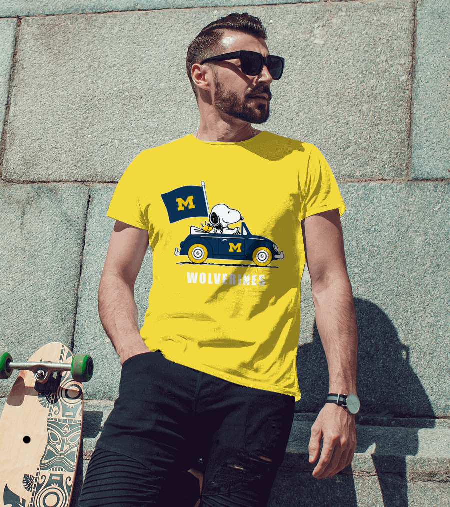 Michigan Wolverines Snoopy Driving With Flag T-Shirt