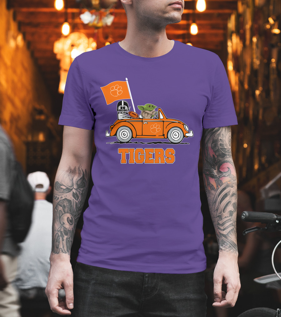 Clemson Tigers Darth Vader Baby Yoda Driving Star Wars Football Car T-Shirt