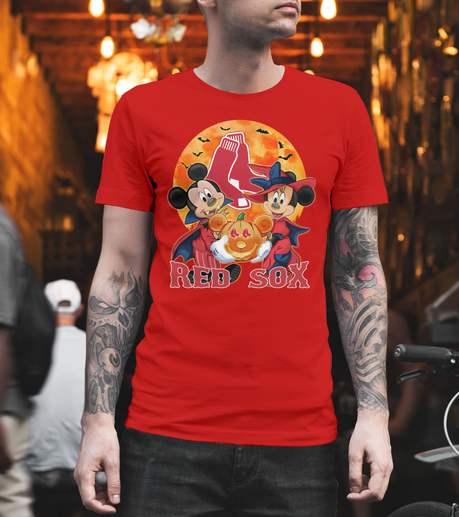 Boston Red Sox Mickey And Minnie Mouse Halloween Pumpkin T-Shirt