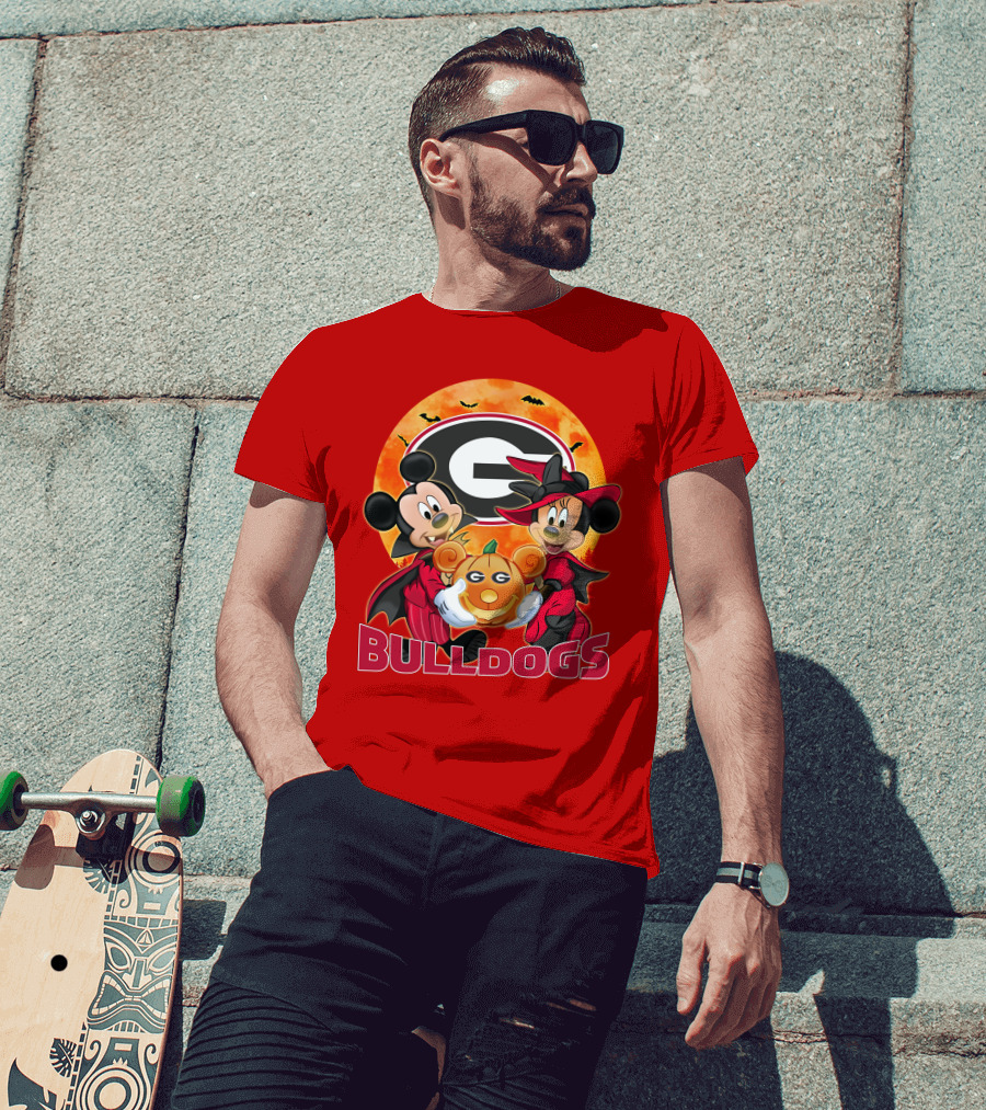Georgia Bulldogs Mickey And Minnie Mouse Halloween Pumpkin T-Shirt