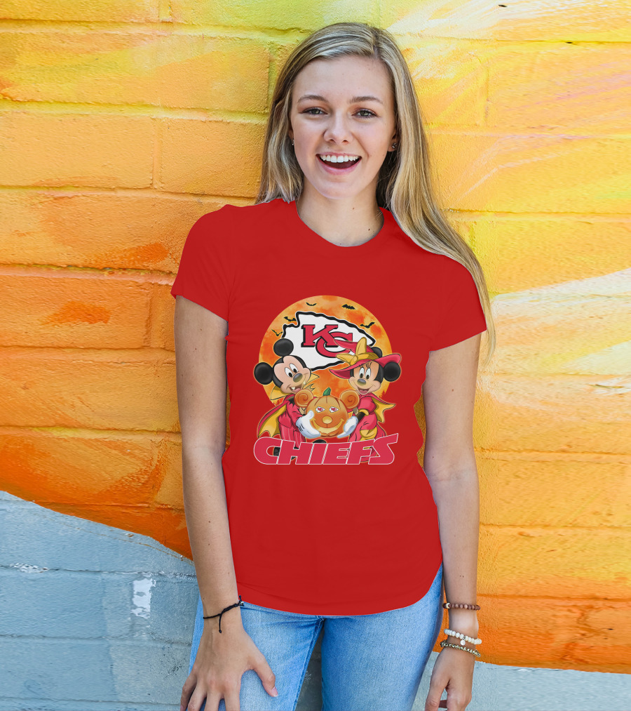 Kansas City Chiefs Mickey Mouse Minnie Mouse Halloween Chiefs Logo Pumpkin T-Shirt