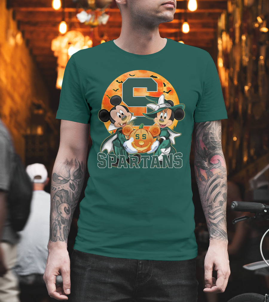 Michigan State Spartans Mickey Mouse Minnie Mouse Halloween Pumpkin Moon Bats T-Shirt