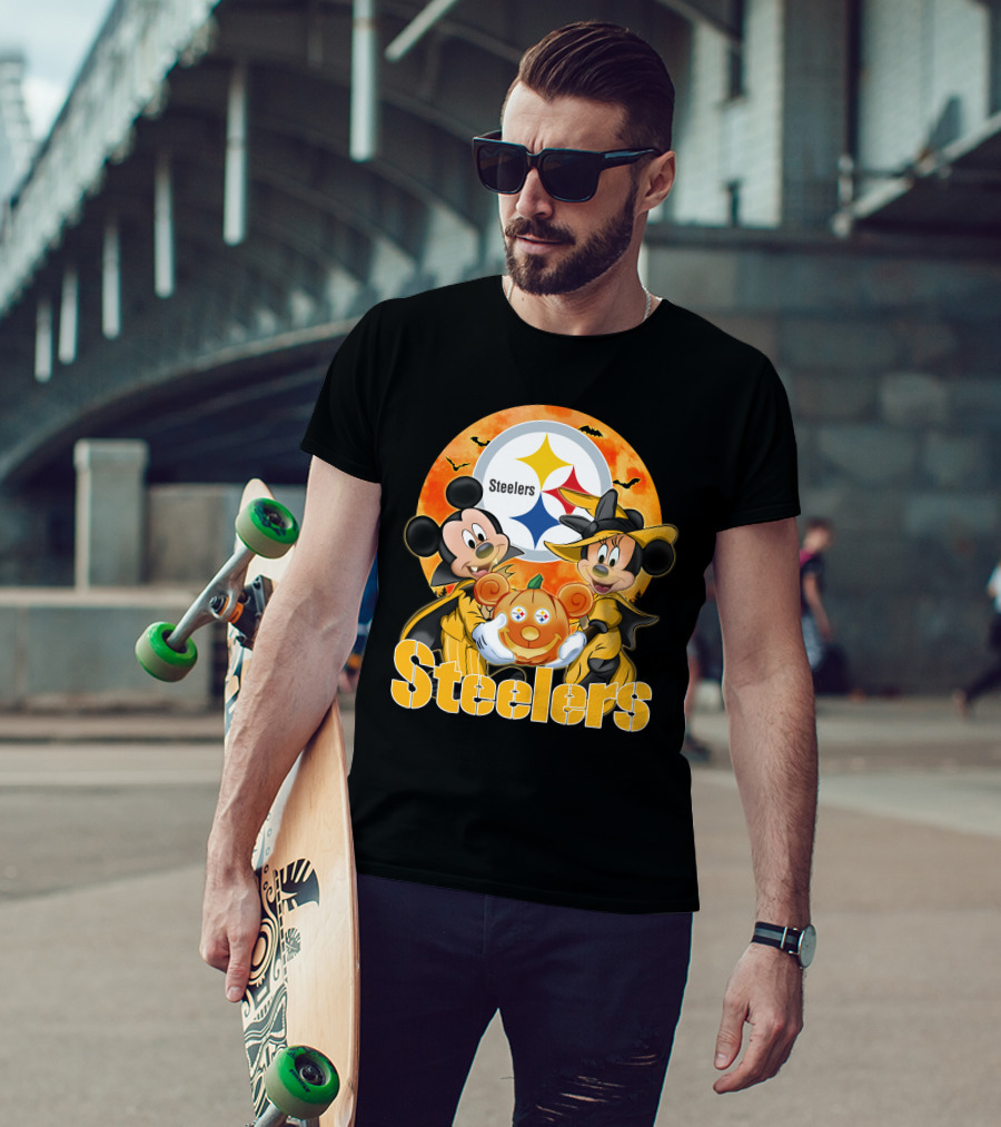 Steelers Mickey Mouse Minnie Mouse Halloween Pumpkin T-Shirt