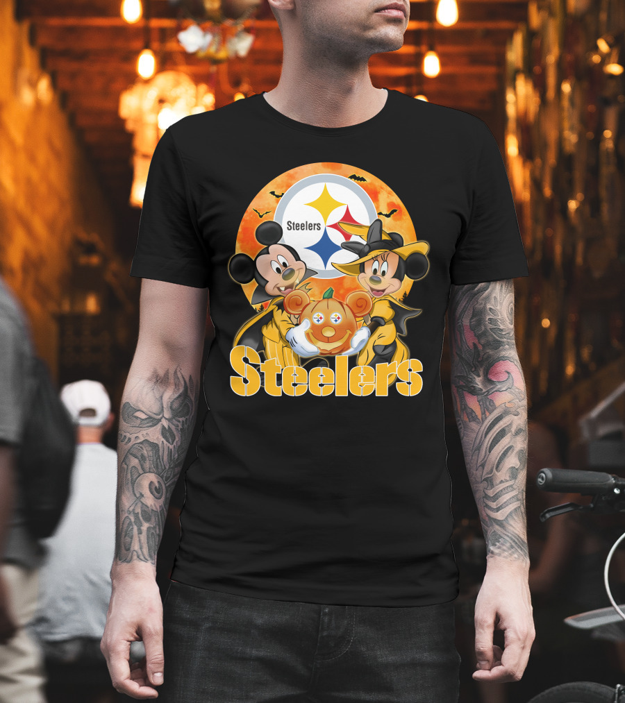 Steelers Mickey Mouse Minnie Mouse Halloween Pumpkin T-Shirt
