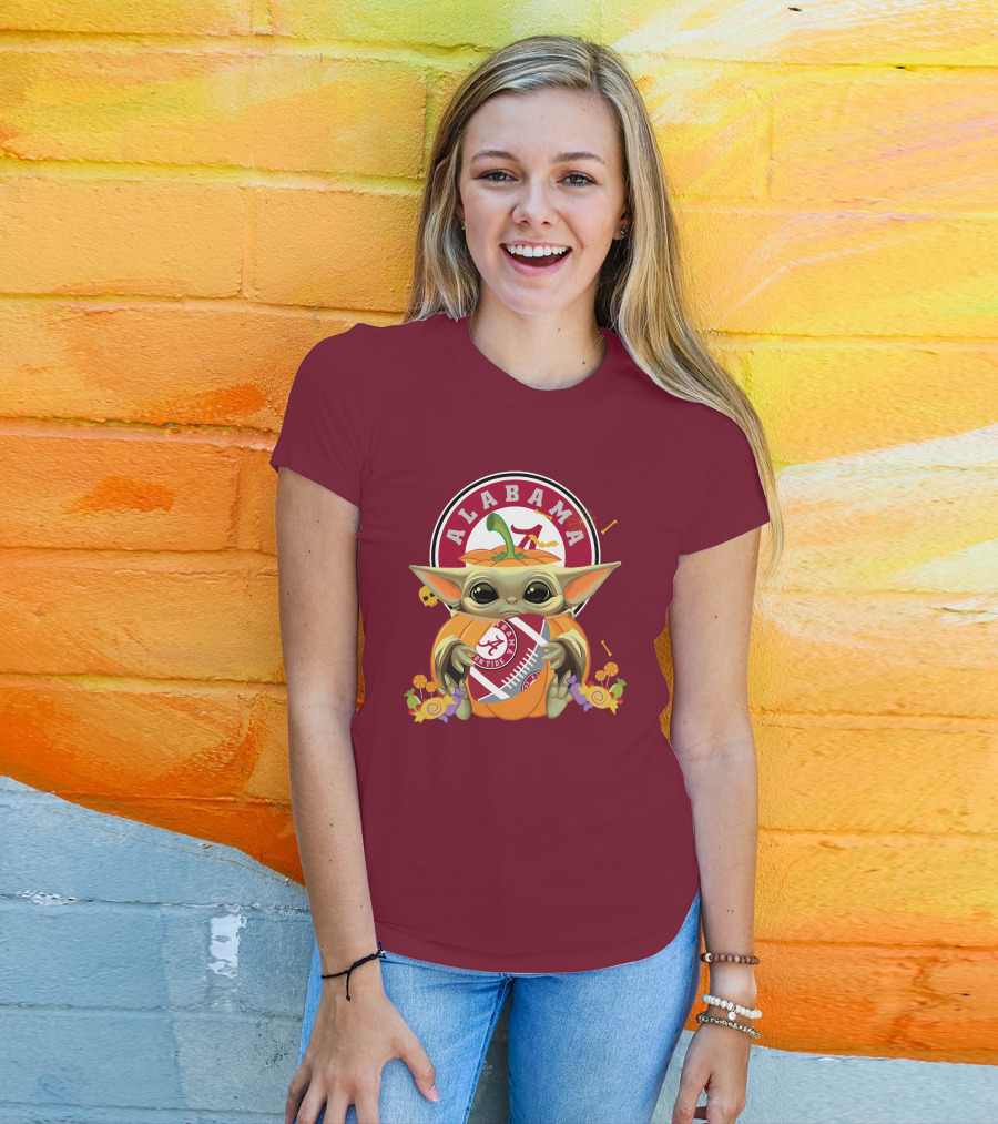 Halloween Pumpkin Baby Yoda Hug Alabama Crimson Tide Football T-Shirt