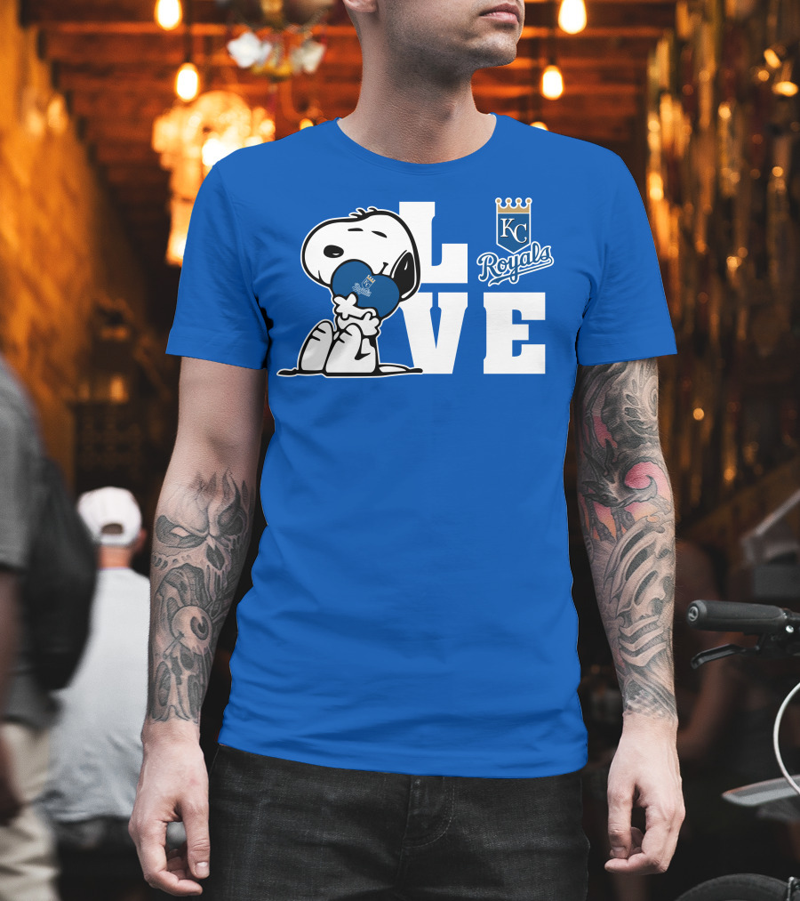 Snoopy Love Kc Royals With Heart T-Shirt