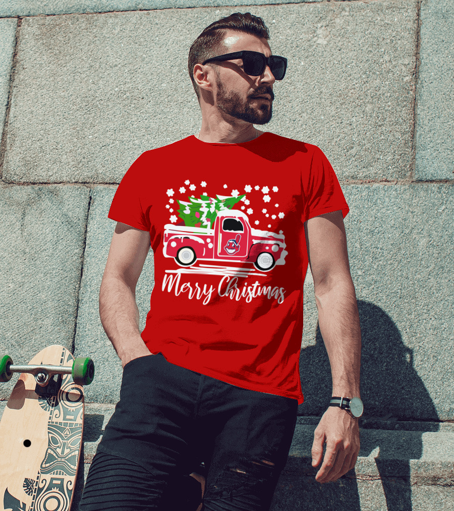 Merry Christmas Cleveland Indians Vintage Car With Tree T-Shirt