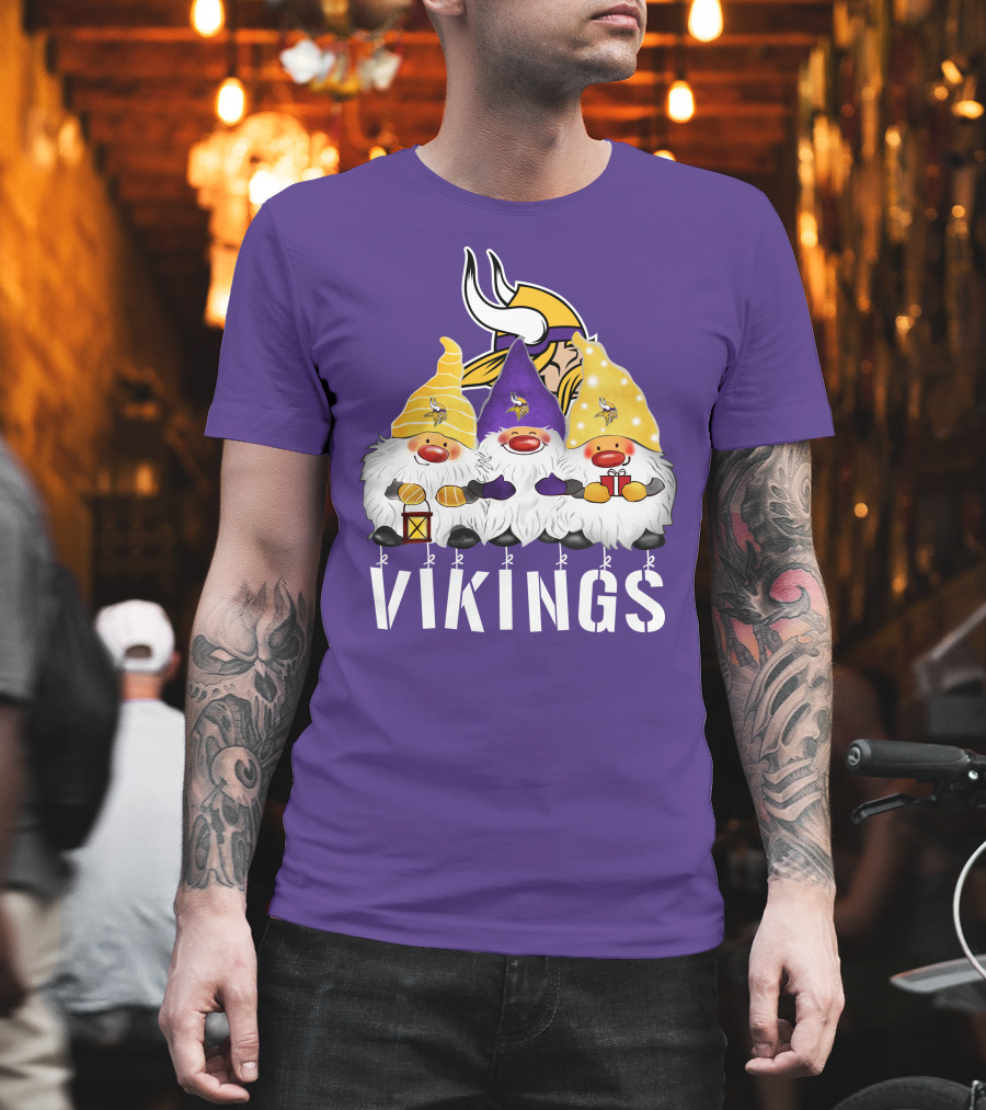 Minnesota Vikings Merry Christmas Happy Holidays Gnomes T-Shirt
