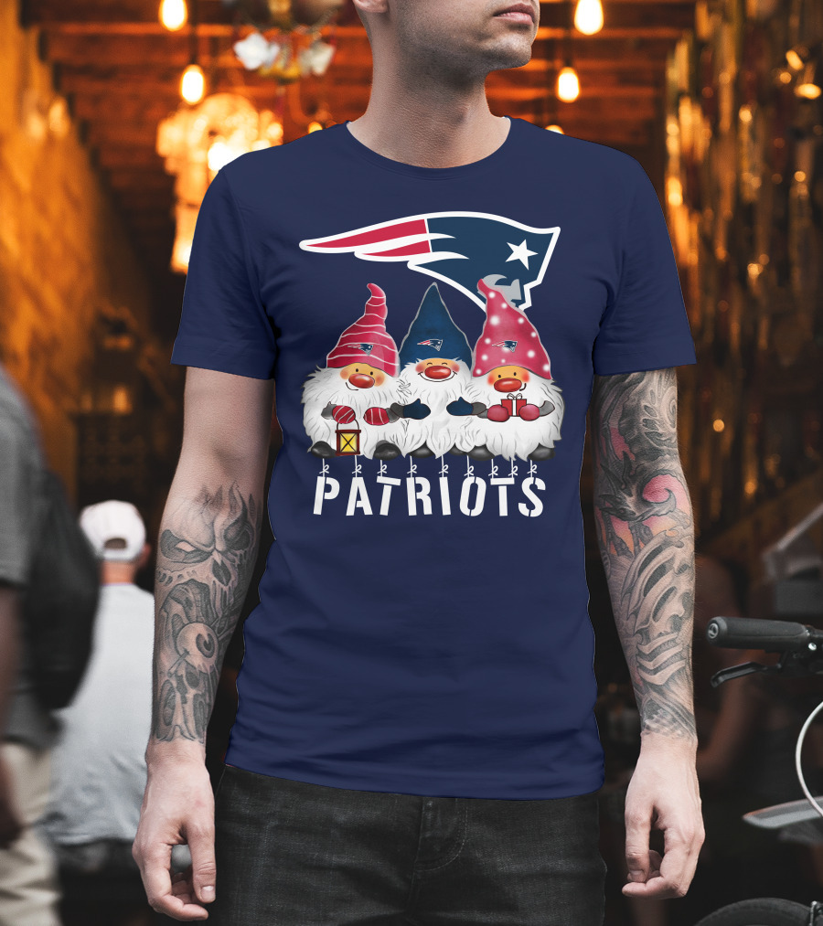 New England Patriots Merry Christmas Happy Holidays Gnomes NFL T-Shirt