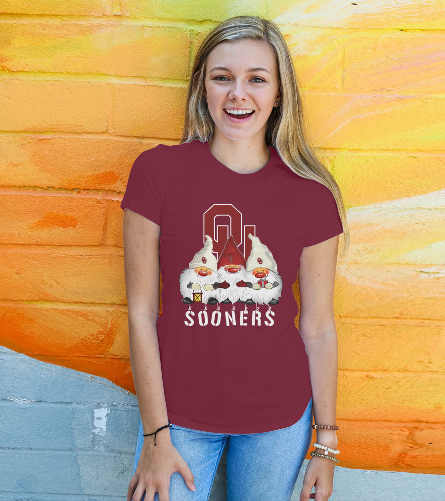 Oklahoma Sooners Christmas Gnomes Happy Holidays T-Shirt