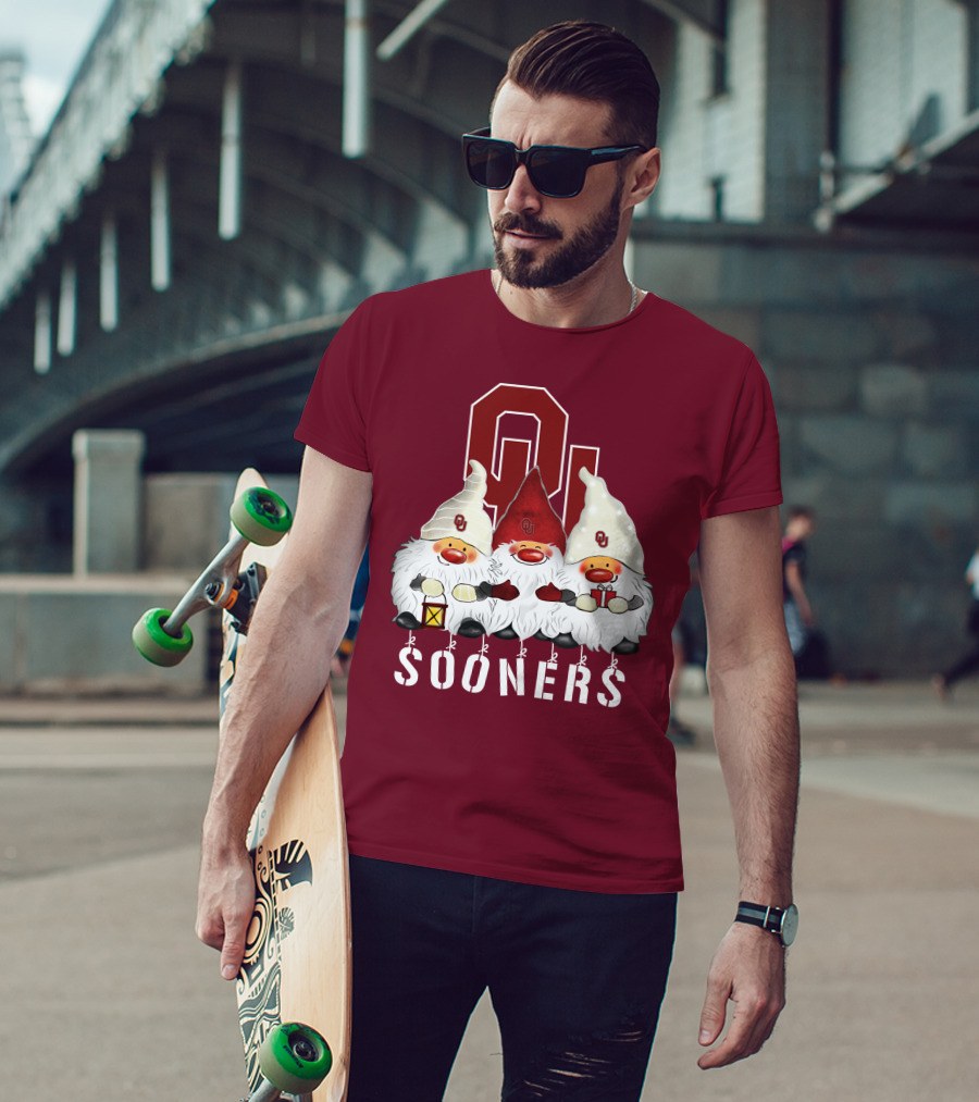 Oklahoma Sooners Christmas Gnomes Happy Holidays T-Shirt