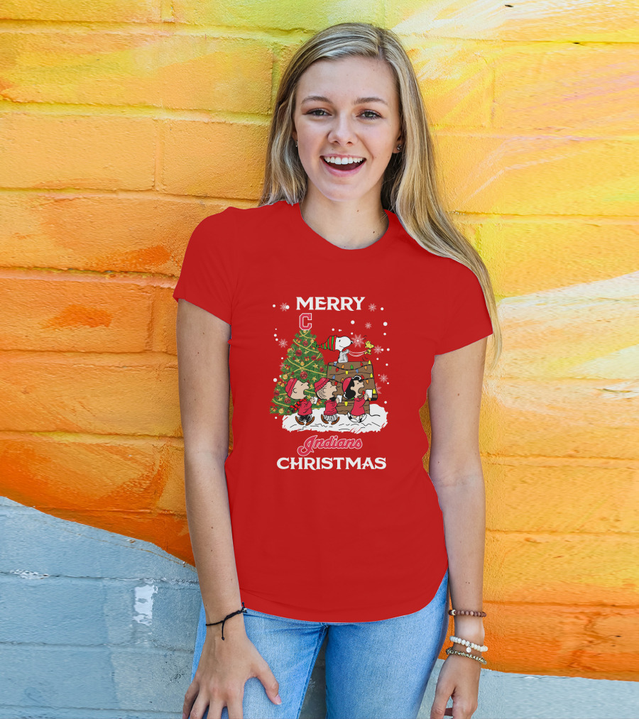 Merry Christmas Indians Snoopy Peanuts Tree Celebration T-Shirt
