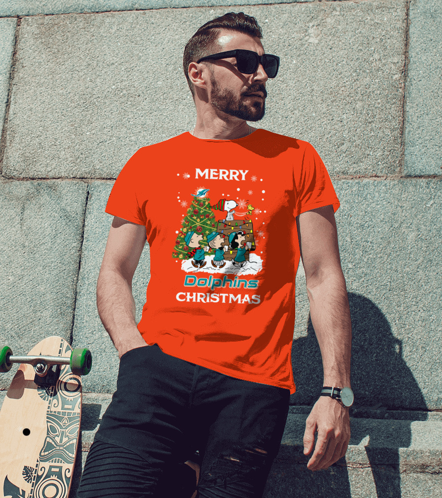 Merry Dolphins Christmas Peanuts Characters With Tree Miami T-Shirt