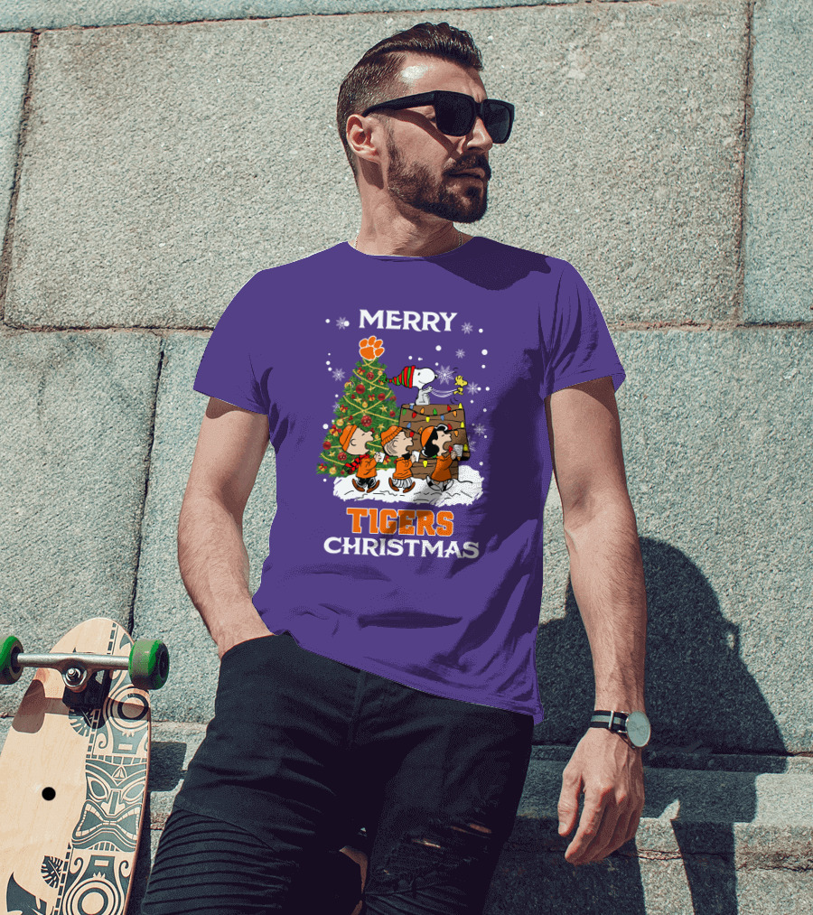 Merry Tigers Christmas Clemson The Peanut Christmas Tree T-Shirt