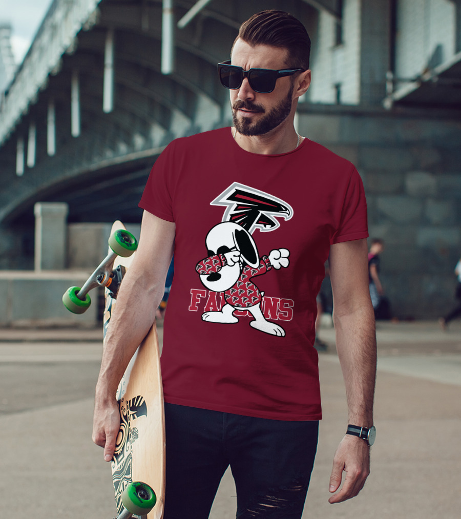 Atlanta Falcons Snoopy Dabbing T-Shirt