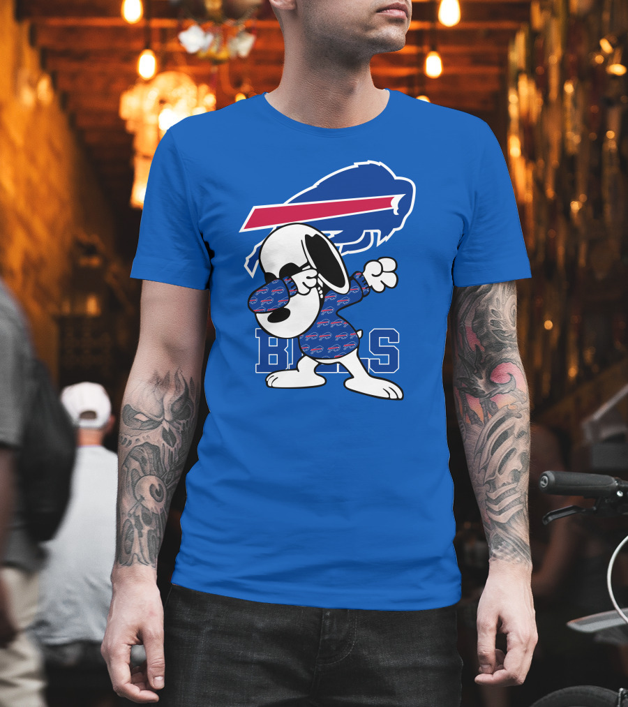 Buffalo Bills Snoopy Dabbing Bills Logo Football T-Shirt