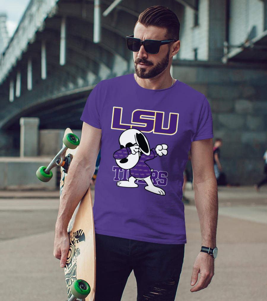 LSU Tigers Snoopy Dabbing T-Shirt