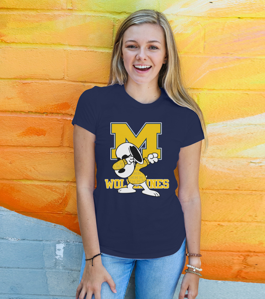 Michigan Wolverines Snoopy Dab With Block M T-Shirt