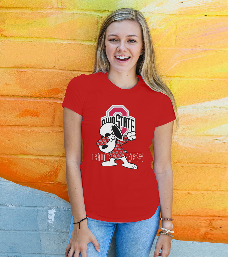 Ohio State Buckeyes Snoopy Dabbing T-Shirt
