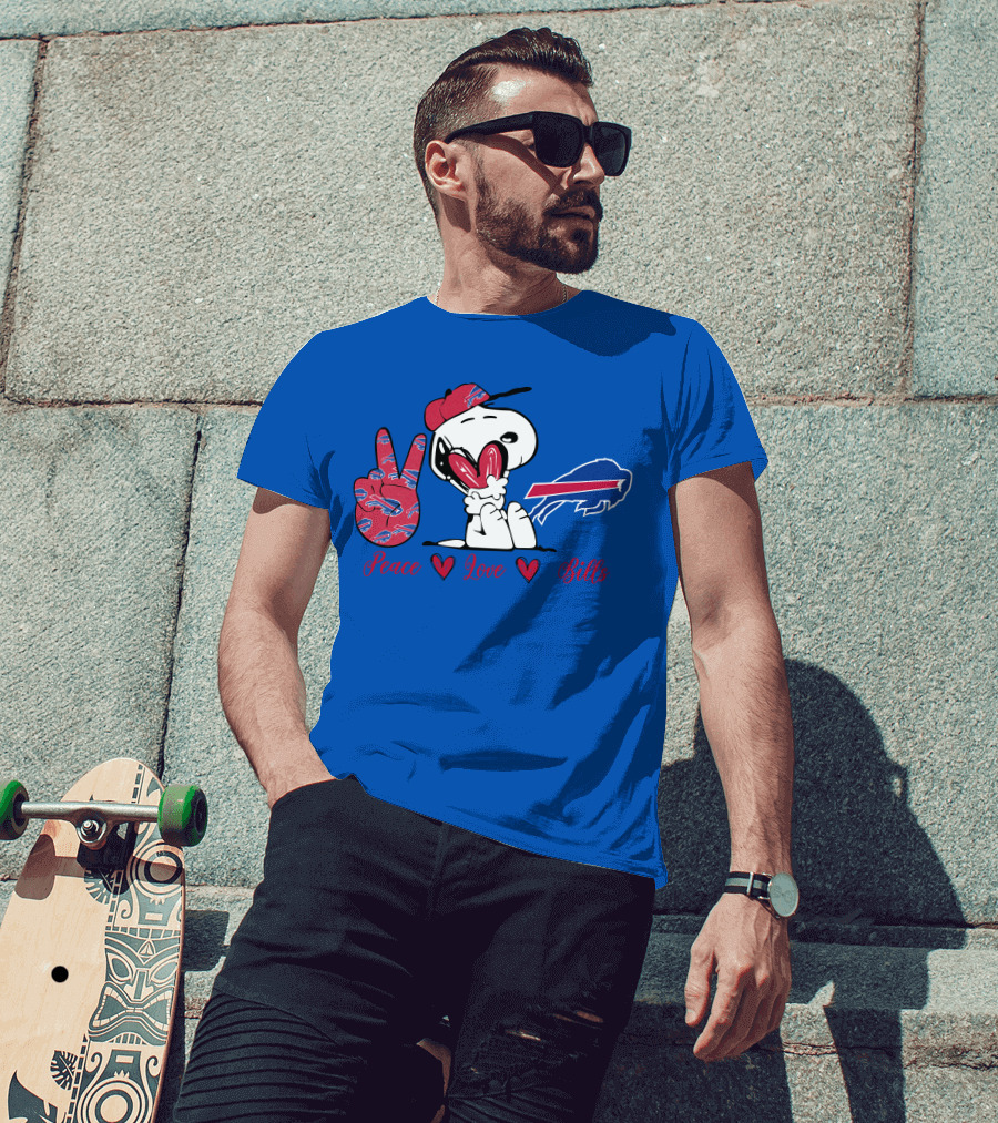 Peace Love Buffalo Bills Snoopy Holding Hearts T-Shirt