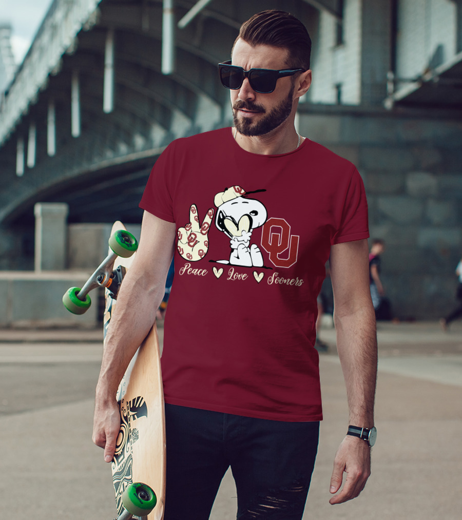 Peace Love Oklahoma Sooners Snoopy Ou T-Shirt