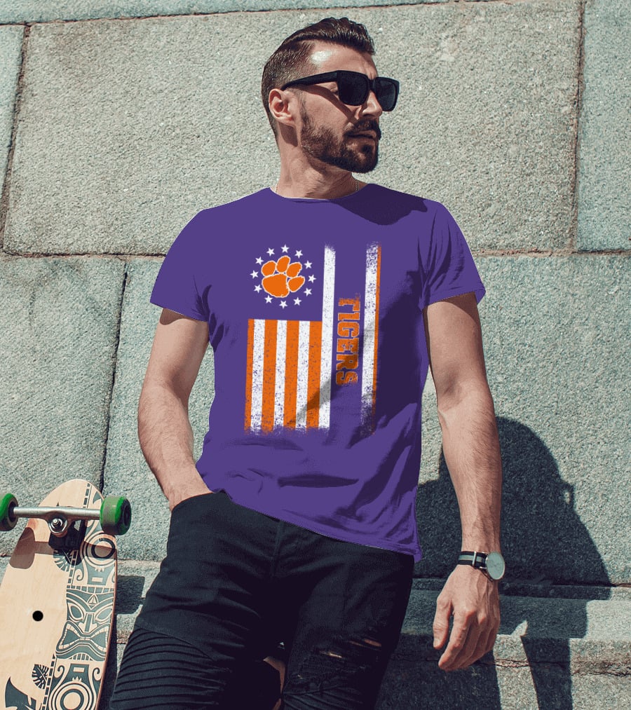 Clemson Tigers American Flag Paw Print T-Shirt