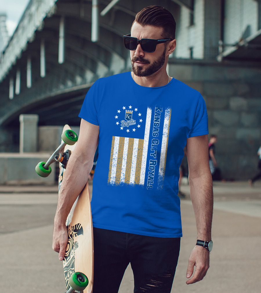 Kansas City Royals American Flag Distressed T-Shirt